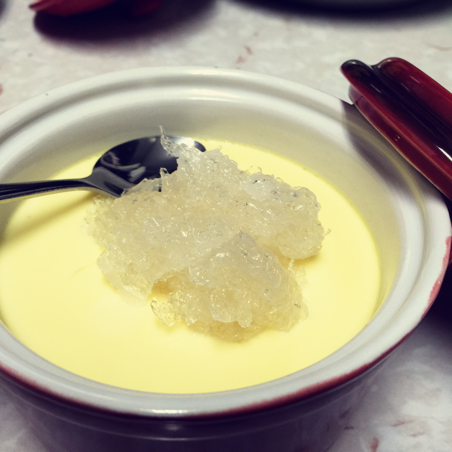 牛奶炖蛋