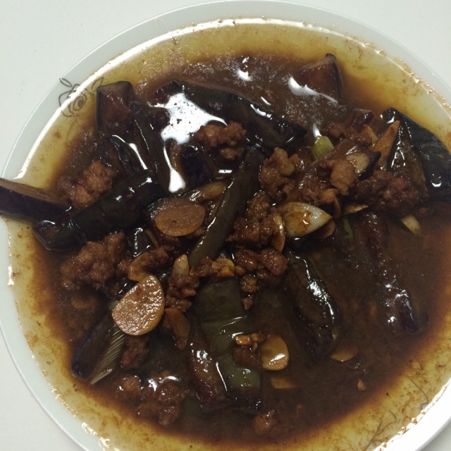 酱香肉末烧茄子