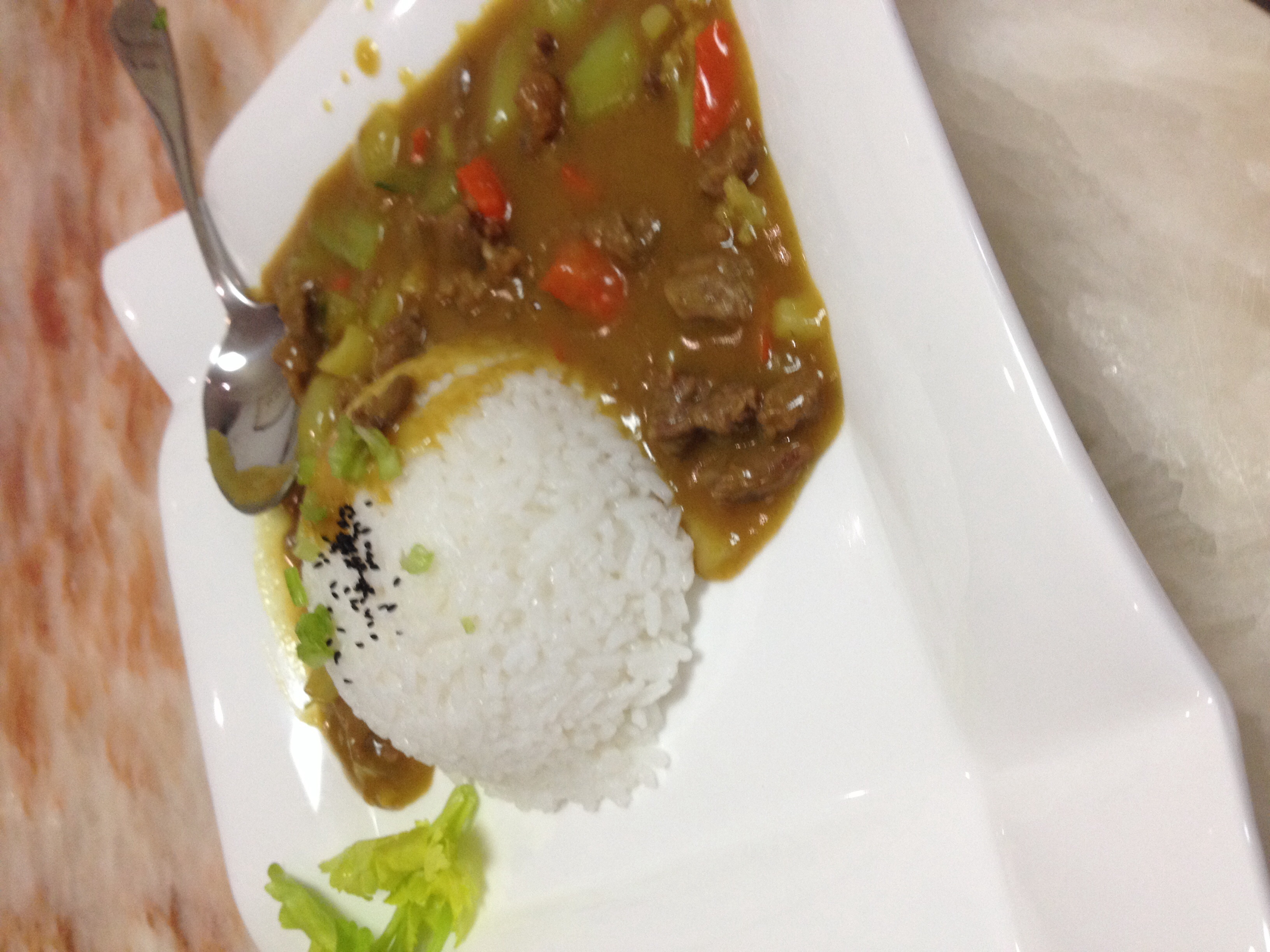 椰香咖喱牛肉饭