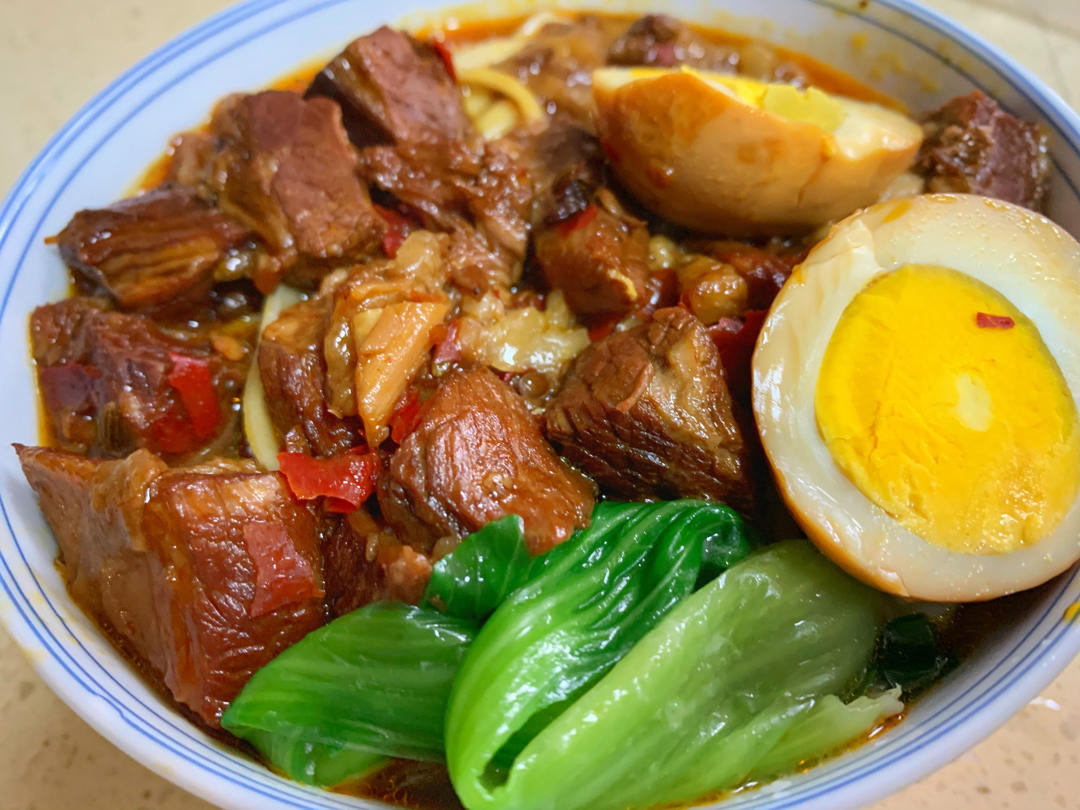 康师傅红烧牛肉面那个味的炖牛肉