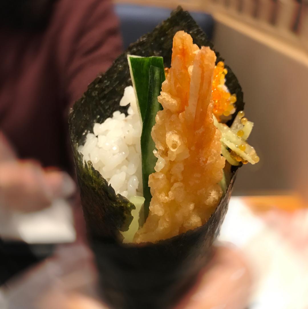 作品 小p孩-10做的2019年03月11日 和陈同学一起做的炸虾手卷:)期待去