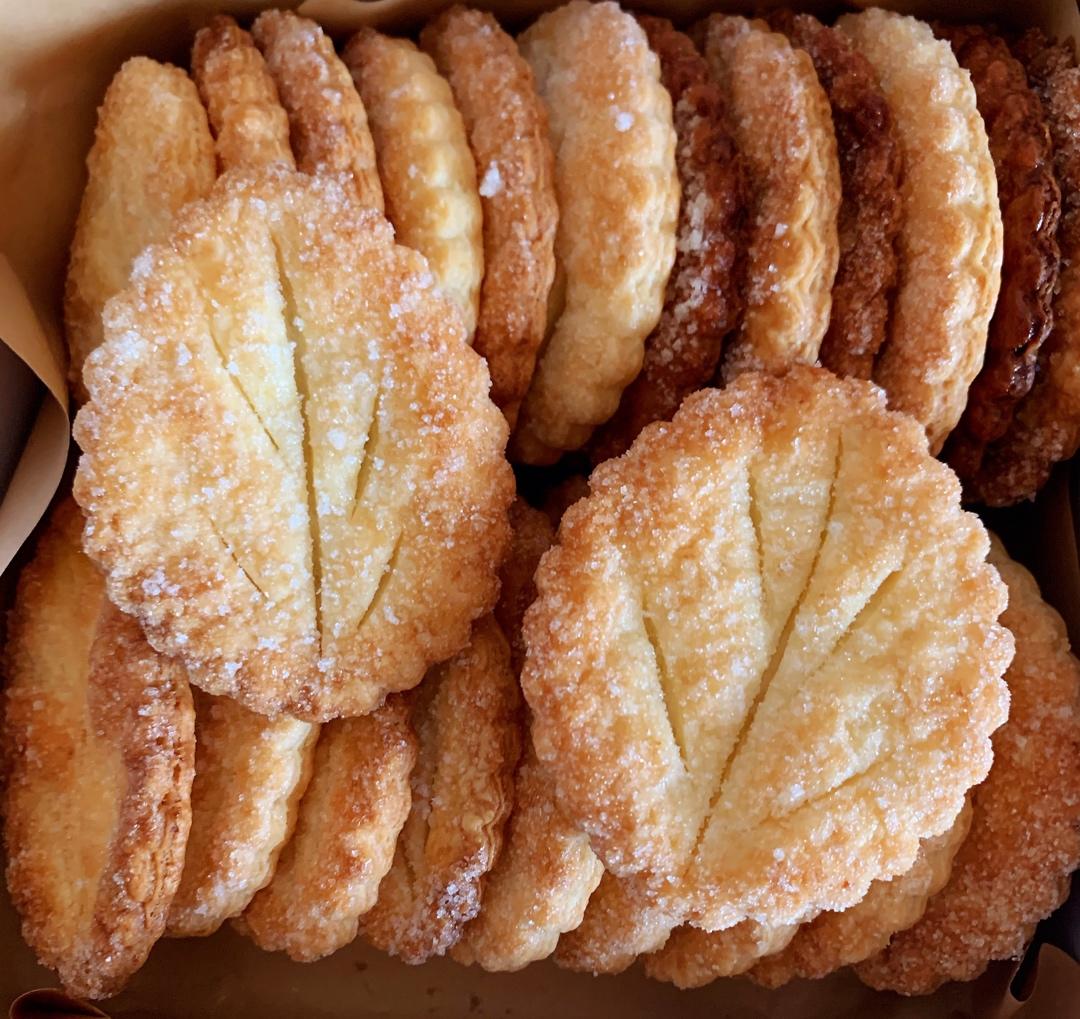 晨曦cc_做的免黄油片开酥|4款日式叶子饼干|层层酥脆