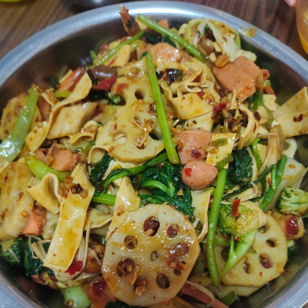 家庭聚会被赞爆的～麻辣香锅 今天这道菜太给撑场面了