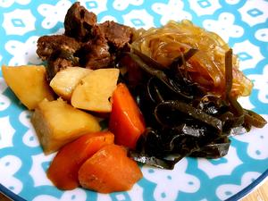 海带胡萝卜土豆粉条白菜炖牛肉的做法 步骤8