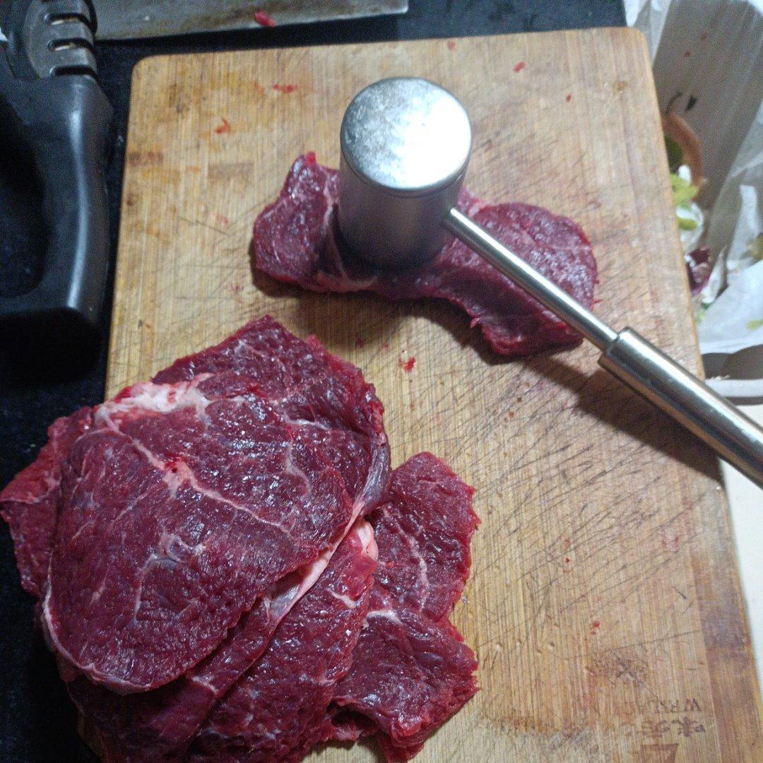 腌制牛排