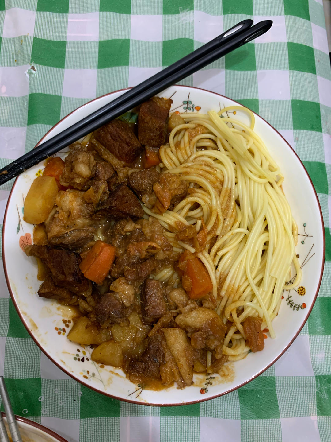 番茄土豆炖牛腩