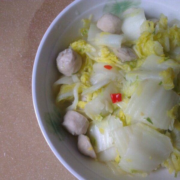 香葱贡丸炝白菜