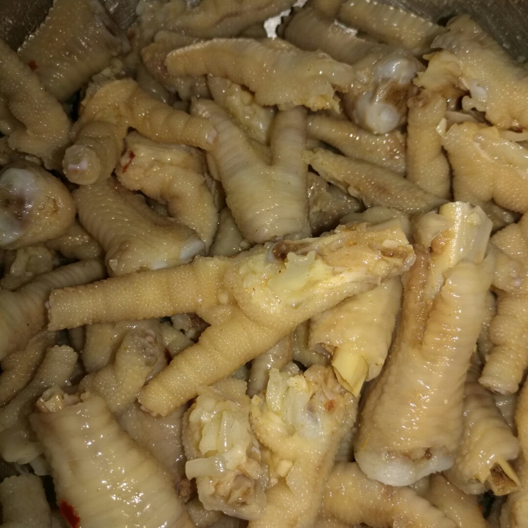 盐焗鸡脚
