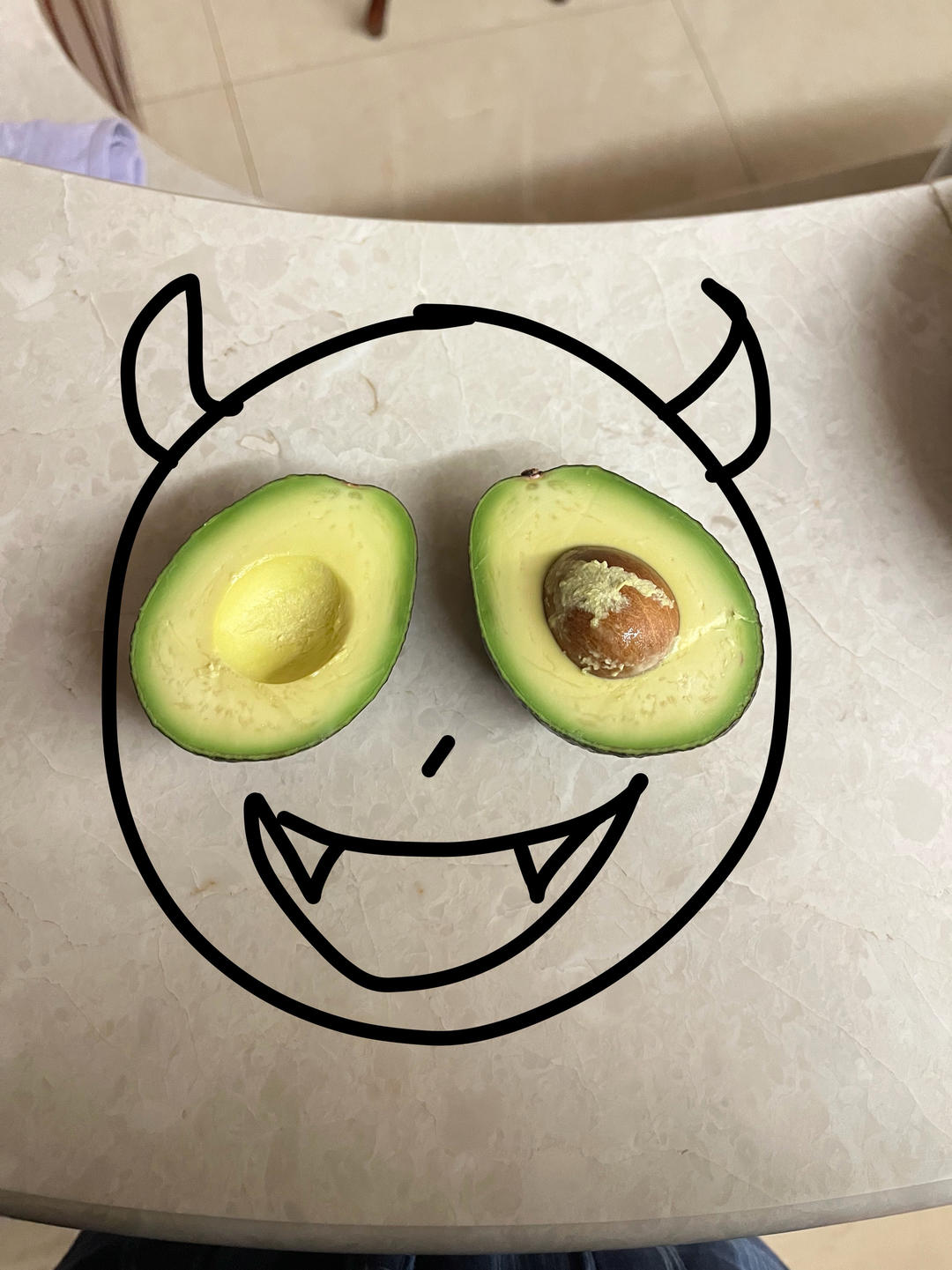 一颗小虎牙lo
