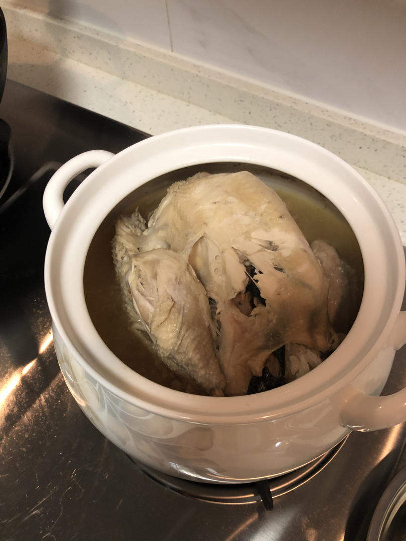 韩式参鸡汤