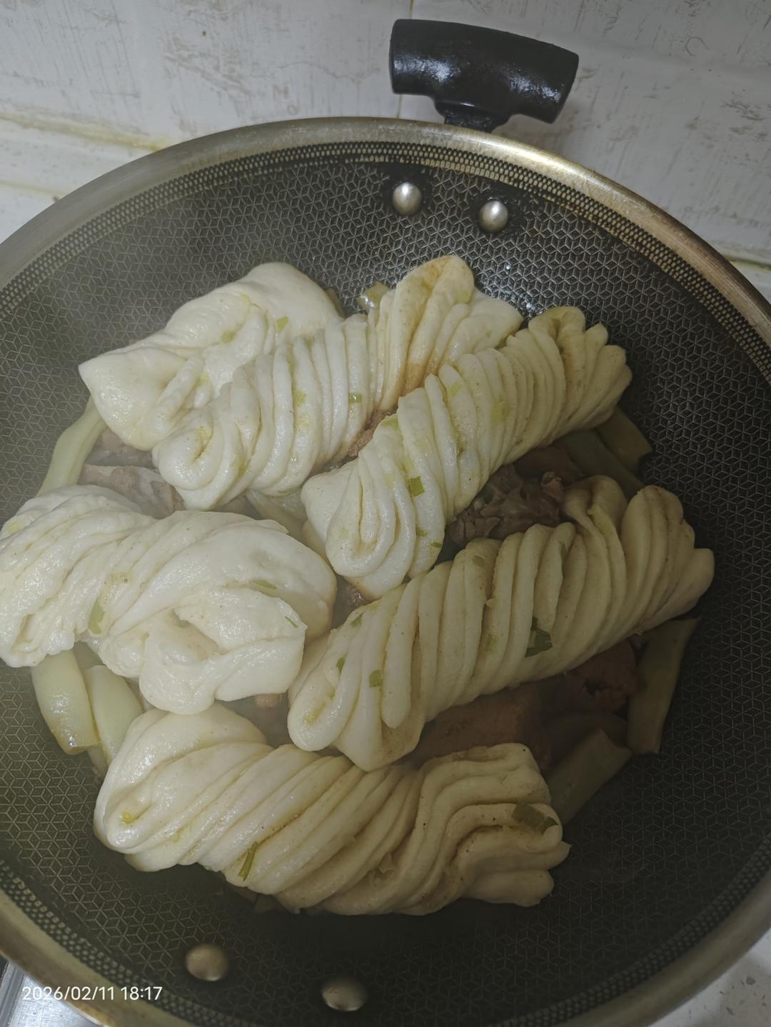 排骨炖豆角花卷