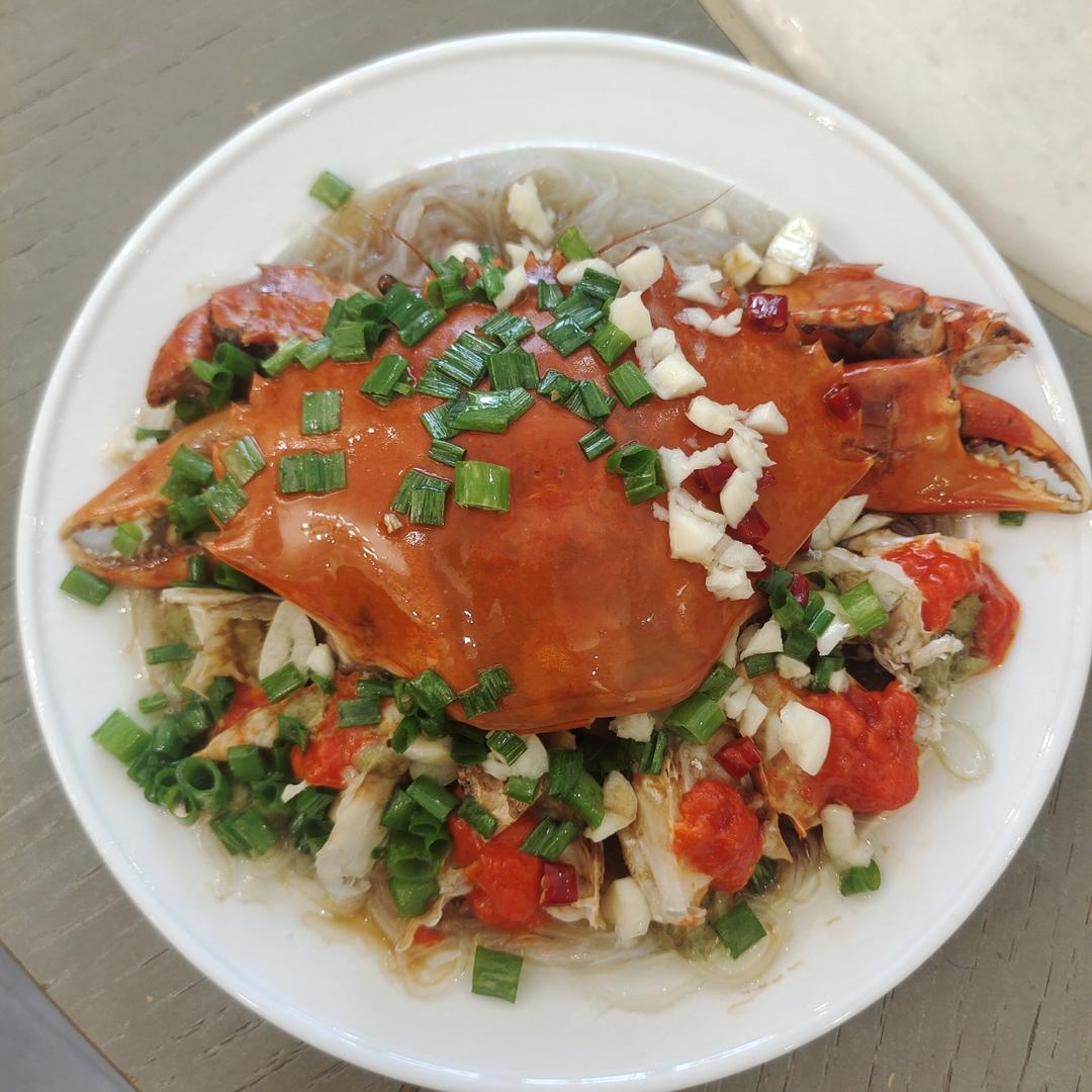 只有在酒店才能吃到的大菜，今天我来教大家如何在家就能轻松制作的肉饼蒸膏蟹 青蟹