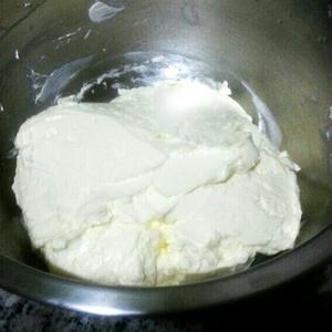 黄油奶油霜裱花的做法 步骤5