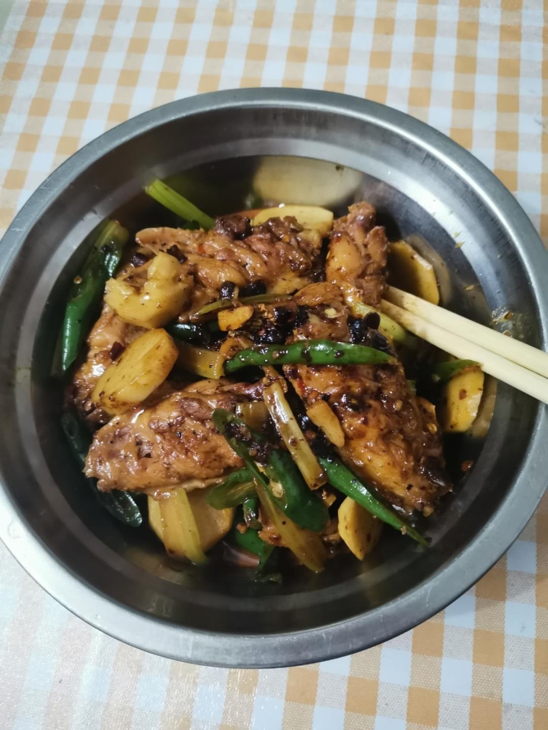 青椒炒鸡翅