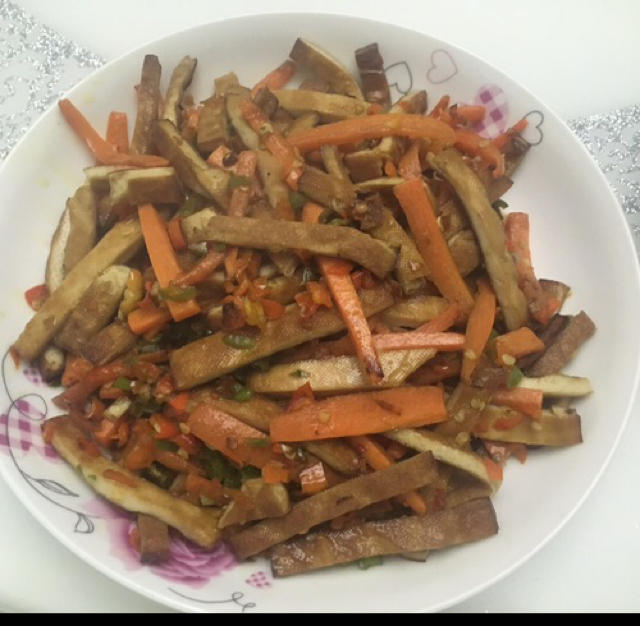 青椒豆腐干