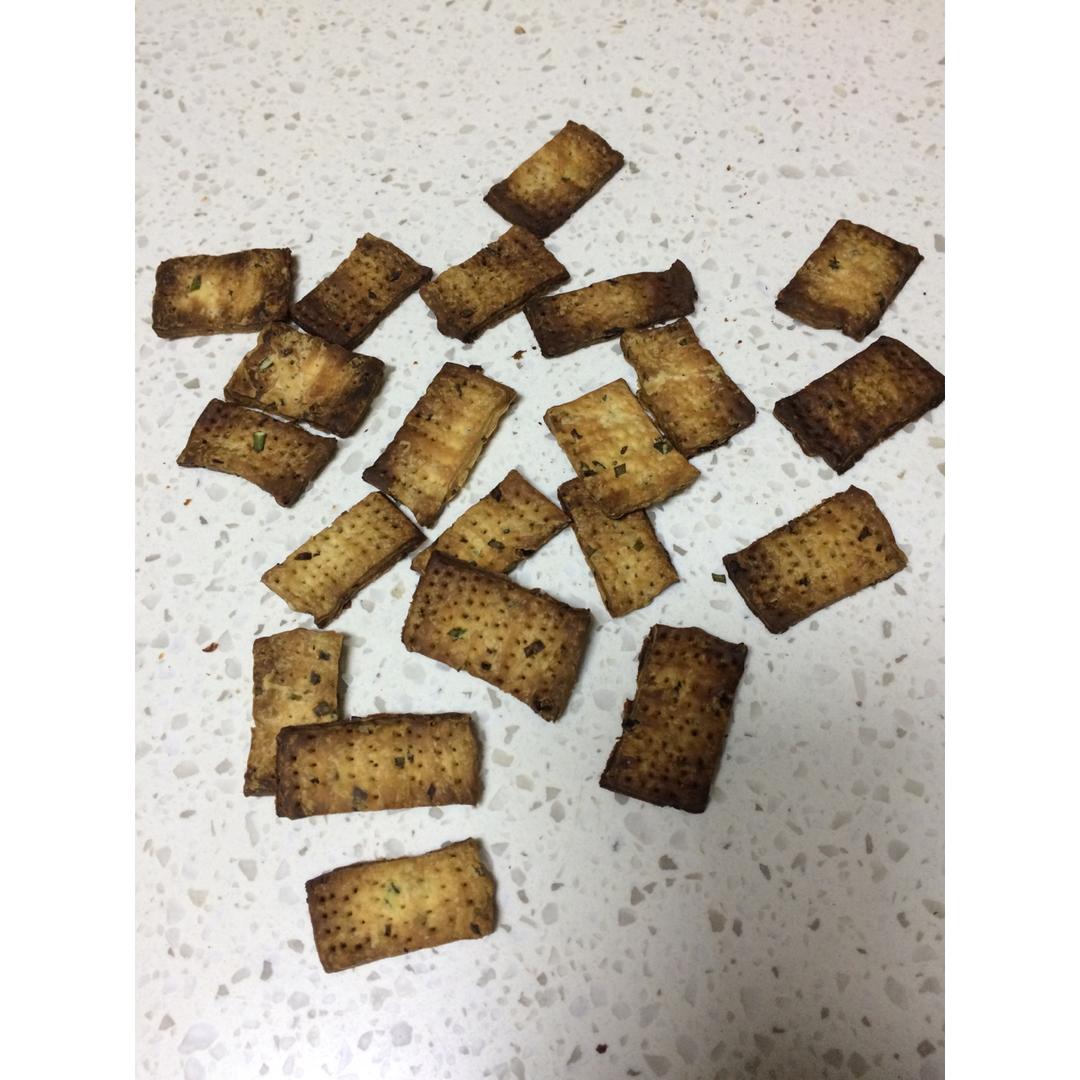 橄榄油香葱咸饼干