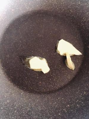 奶酪芝士焗口蘑的做法 步骤3