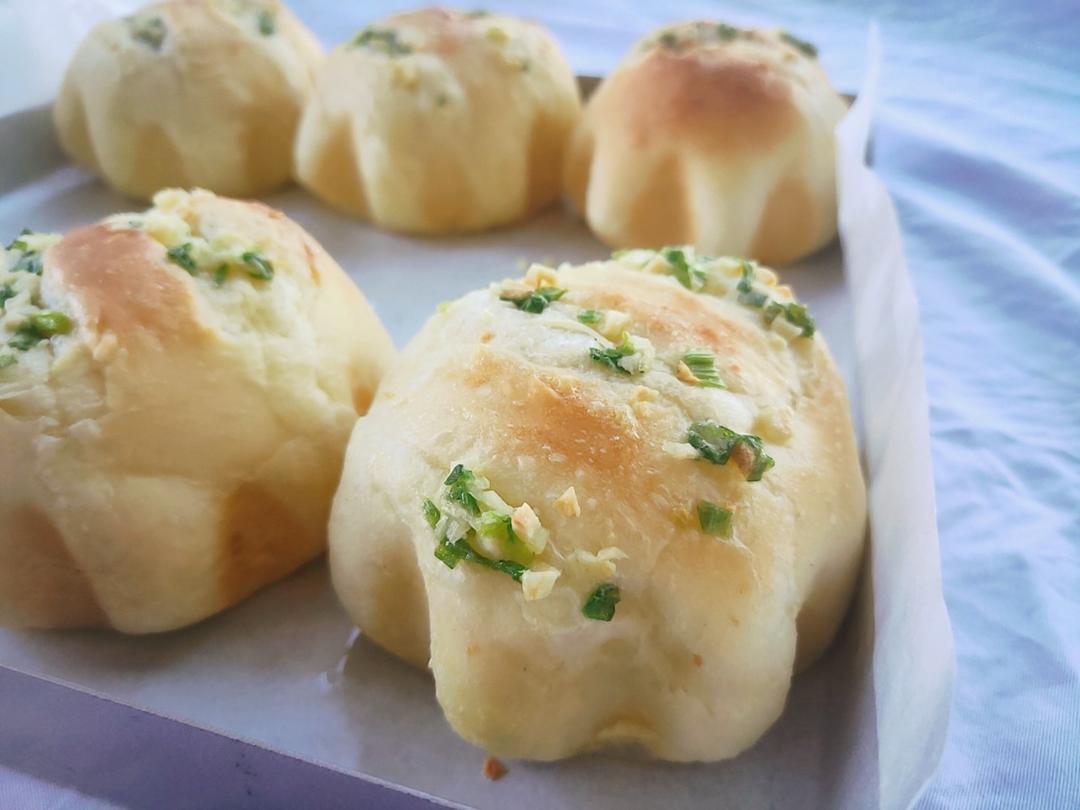 蒜香肉松小炸弹面包（烫种）