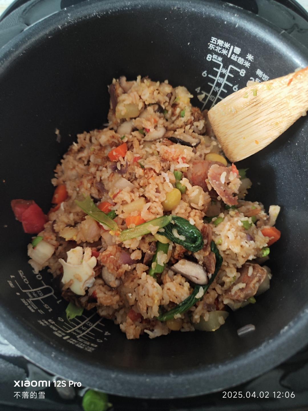 腊肠煲仔饭（电饭锅版）