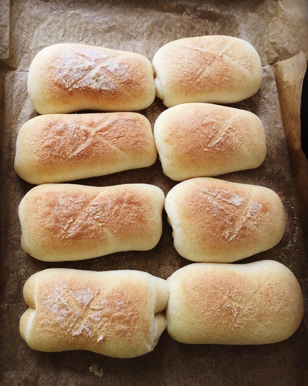 日式牛奶卷