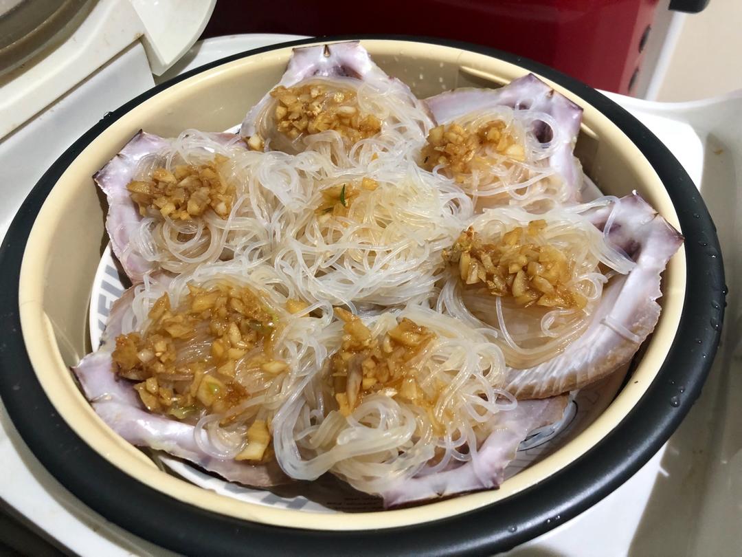 蒜蓉粉丝蒸扇贝