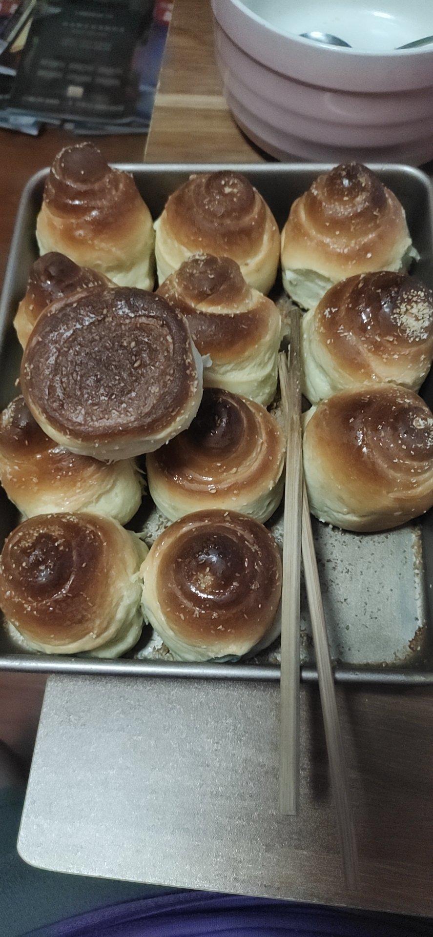 蜂蜜脆底小面包