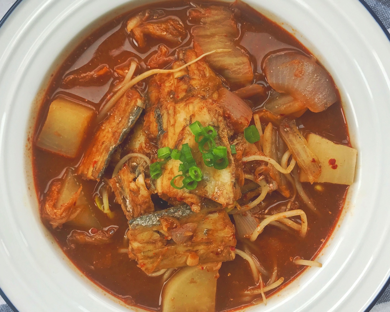 一起吃饭吧3-韩式炖带鱼的做法