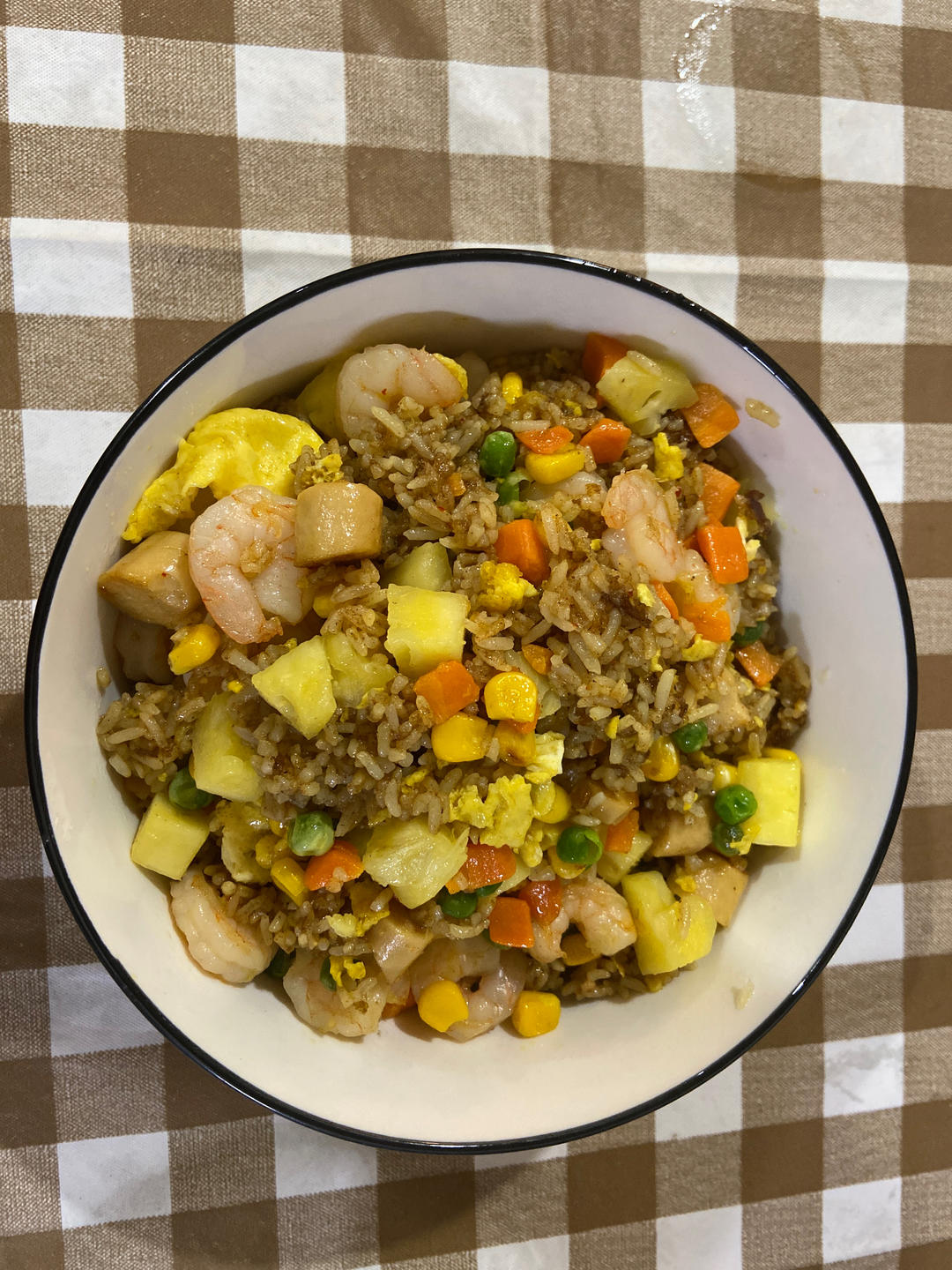 🍍菠萝蛋炒饭（加咖喱）