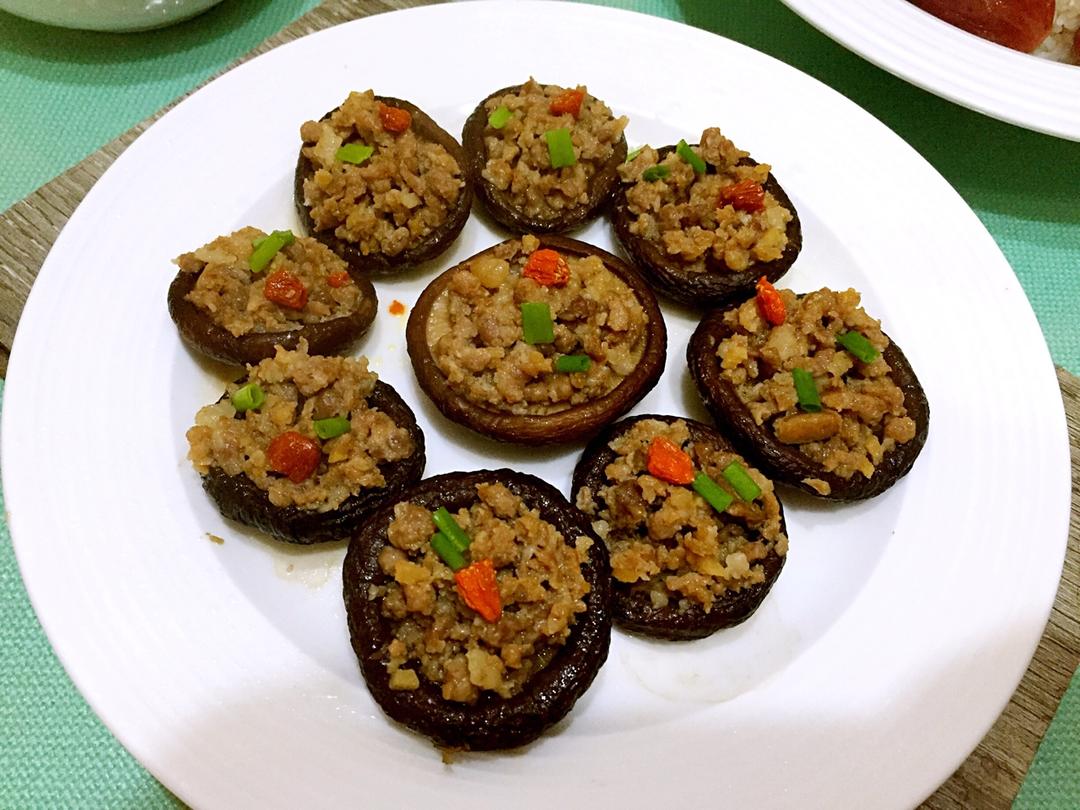 豆腐肉末酿香菇
