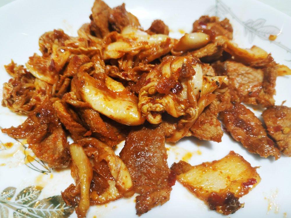 韩式泡菜炒五花肉——很爽很下饭哦