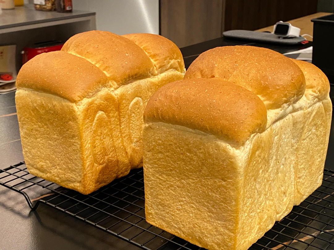 吴克己老师店内招牌🍞特选鲜乳吐司