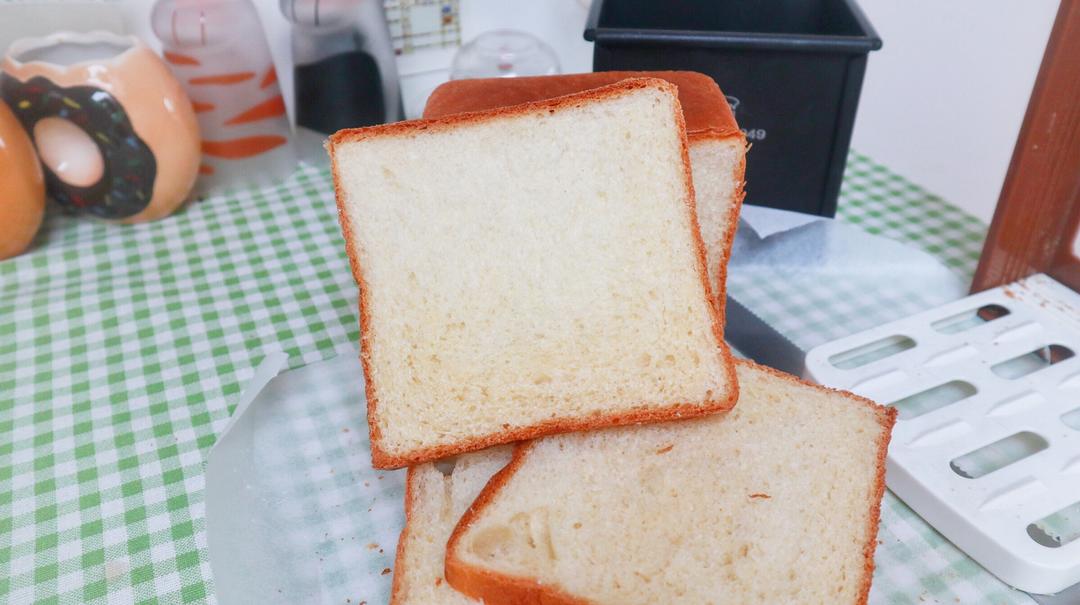 纯奶手撕吐司的做法 步骤1