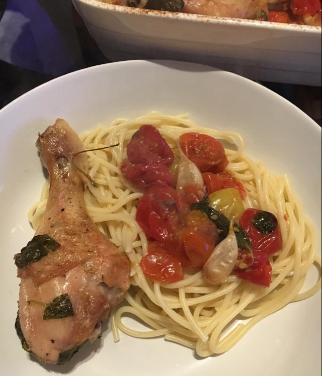 番茄大蒜香草烤鸡腿（庄祖宜）