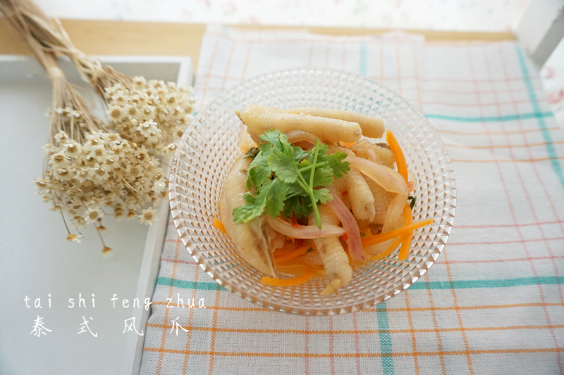 泰式甜辣鸡脚