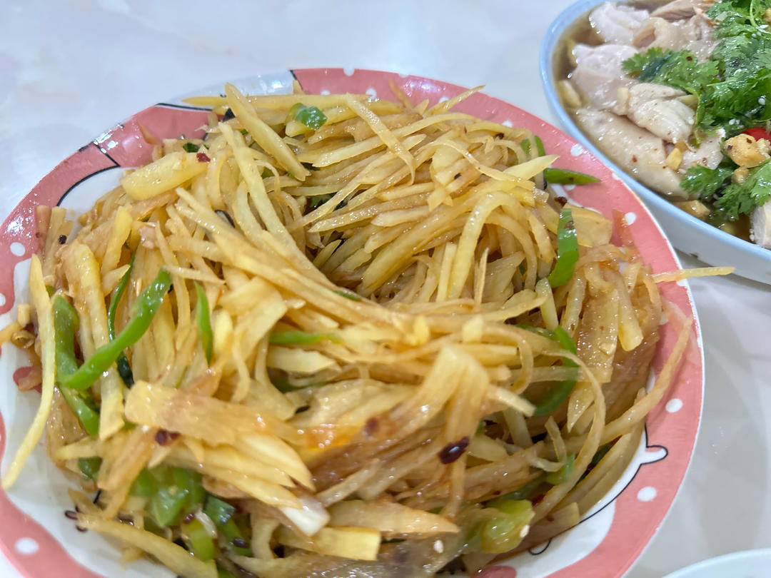 香辣开胃的凉拌土豆丝