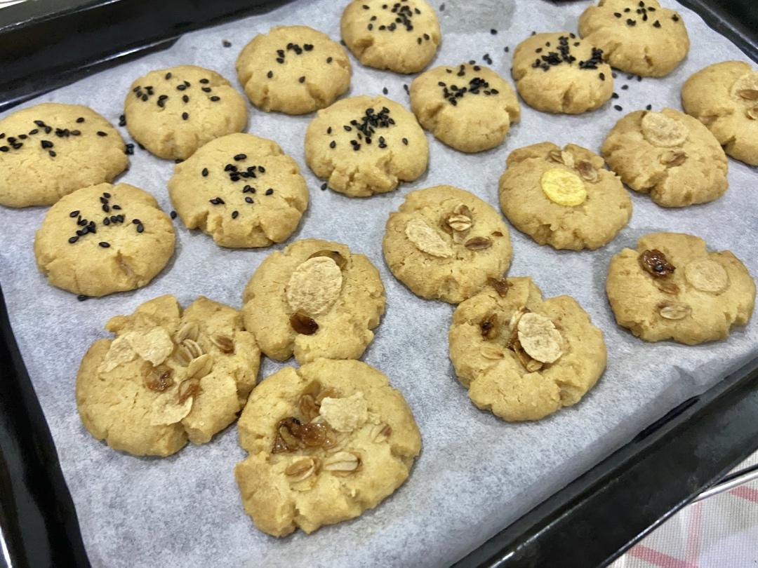 轻轻一按就碎掉的原味桃酥（不输猪油版）