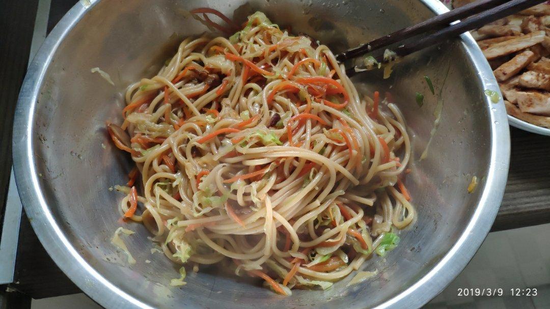 freestyle快手炒面（解密炒面根根分明不粘团小秘诀）
