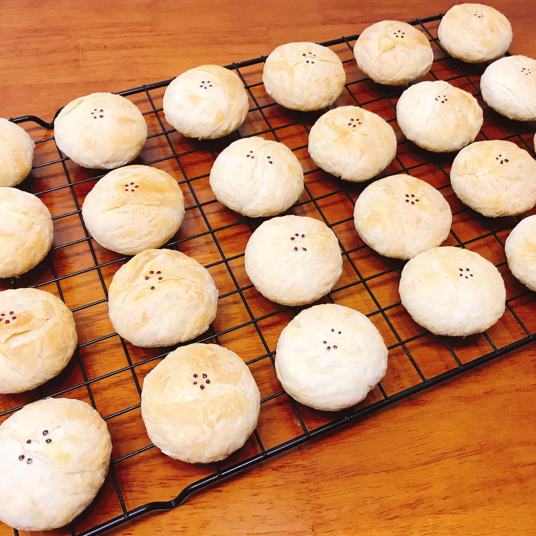 酥皮绿豆饼   酥得掉渣渣