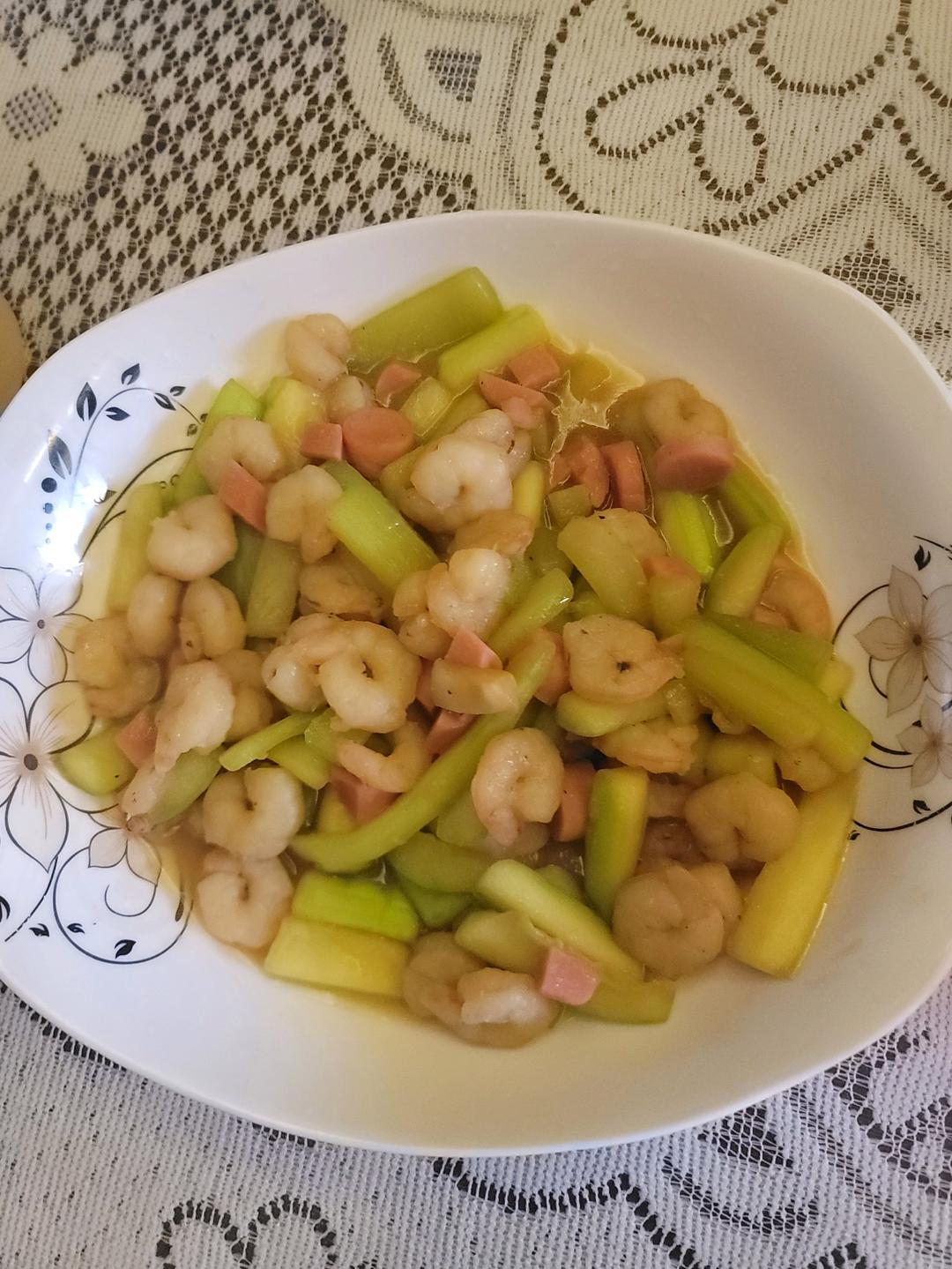 西葫芦炒虾仁