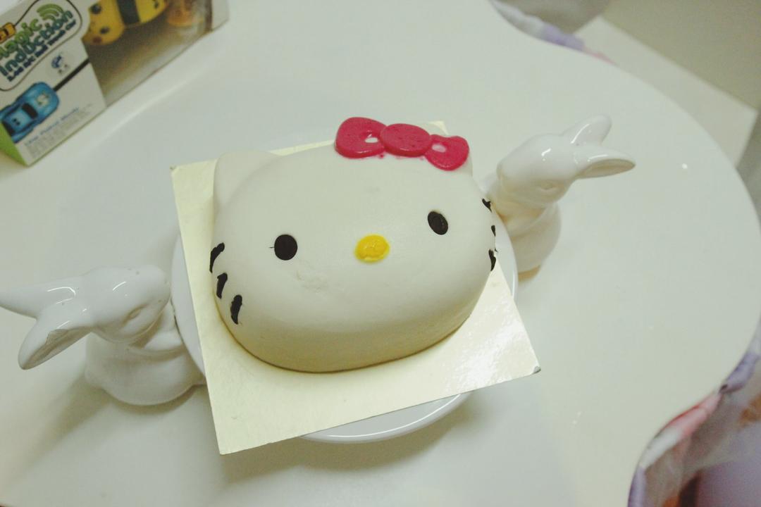 《Tinrry+》超顺滑奶香浓郁的Kitty酸奶芝士慕斯蛋糕