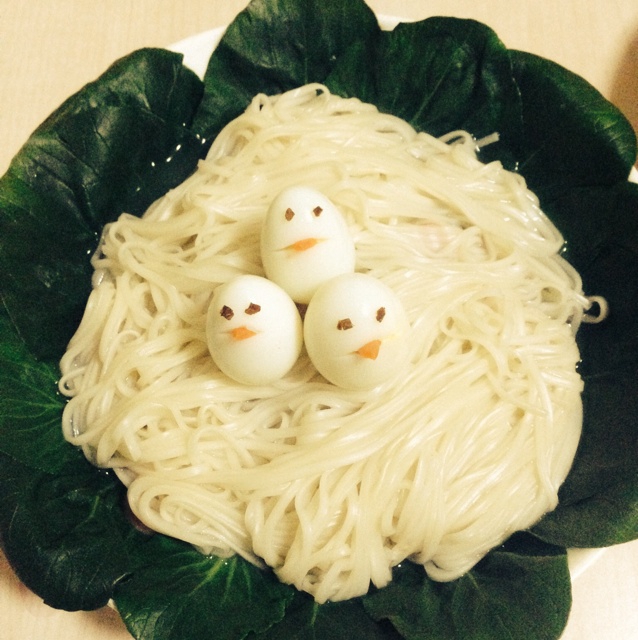 饥饿的小鸟面条