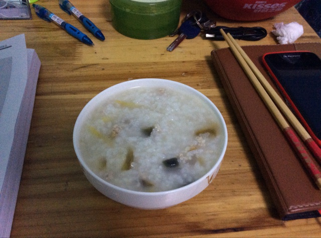 皮蛋瘦肉粥