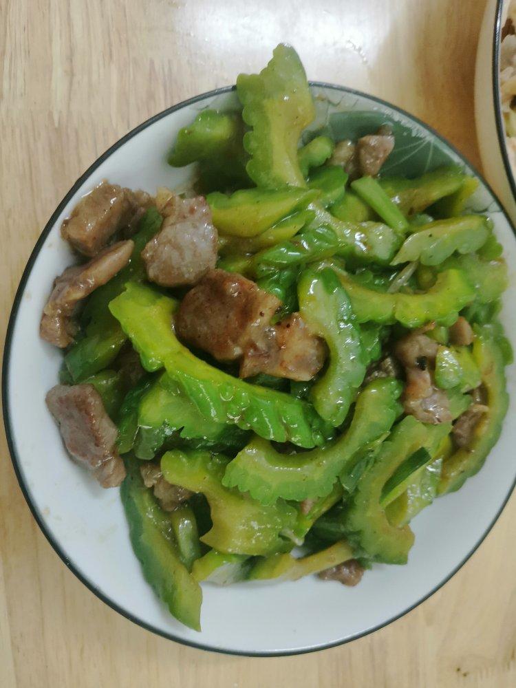 经典粤菜凉瓜牛肉