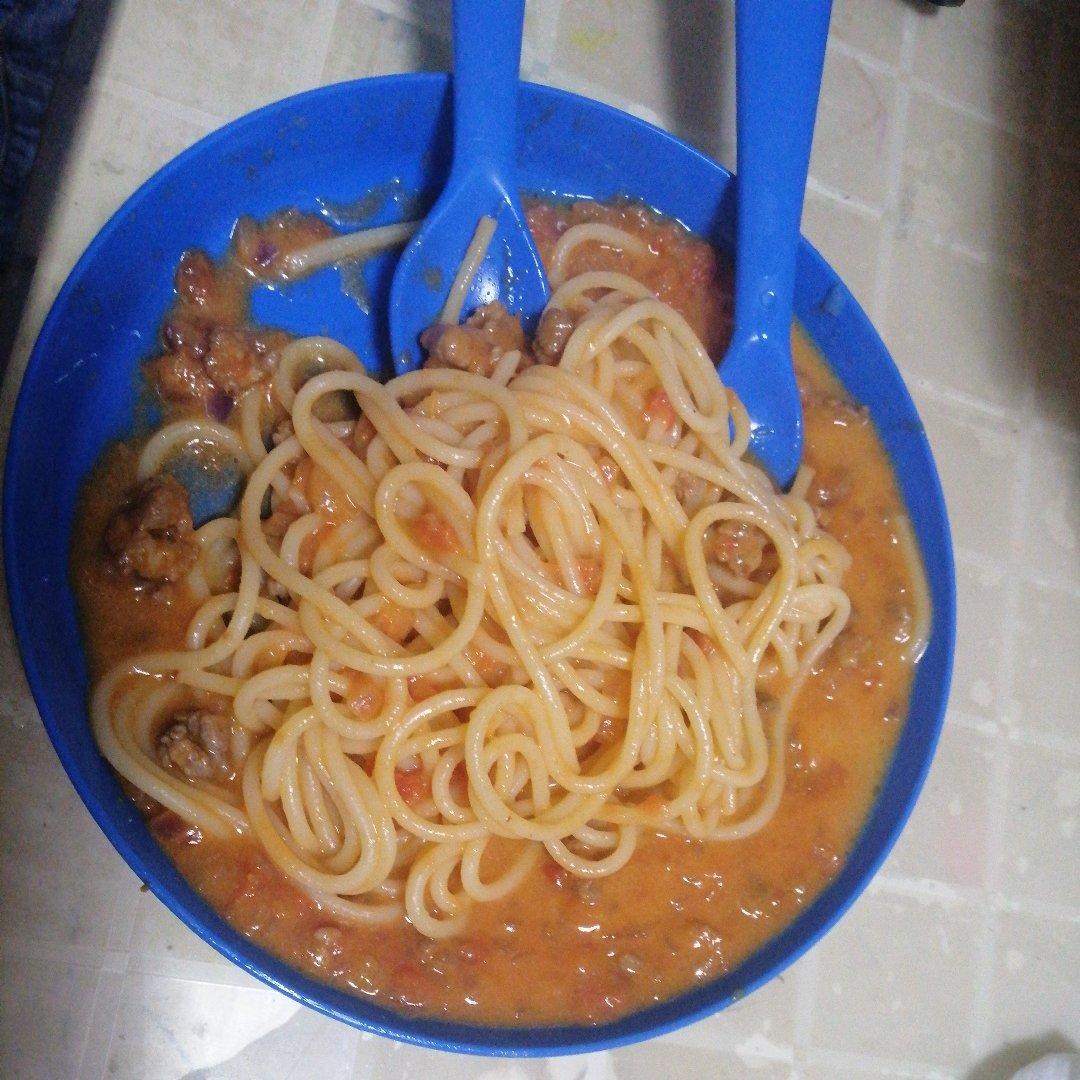 （完胜必胜客的）番茄肉酱意大利面～
