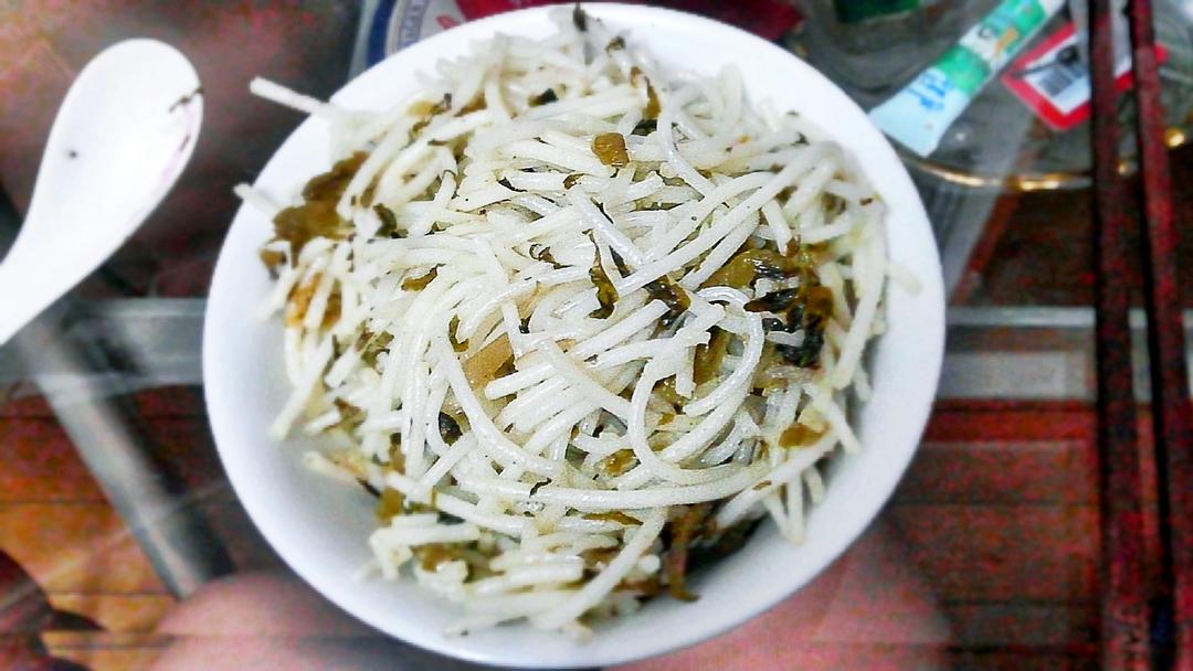 糟菜炒粉干的做法