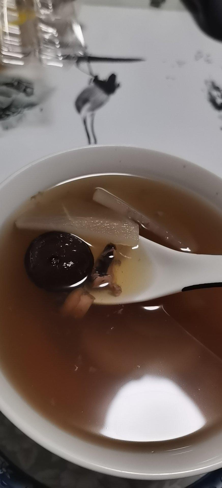 🉑汤🉑菜的墨鱼干炖萝卜