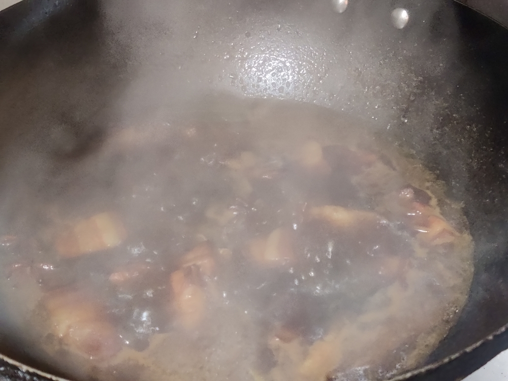 油豆角炖五花肉的做法 步骤9