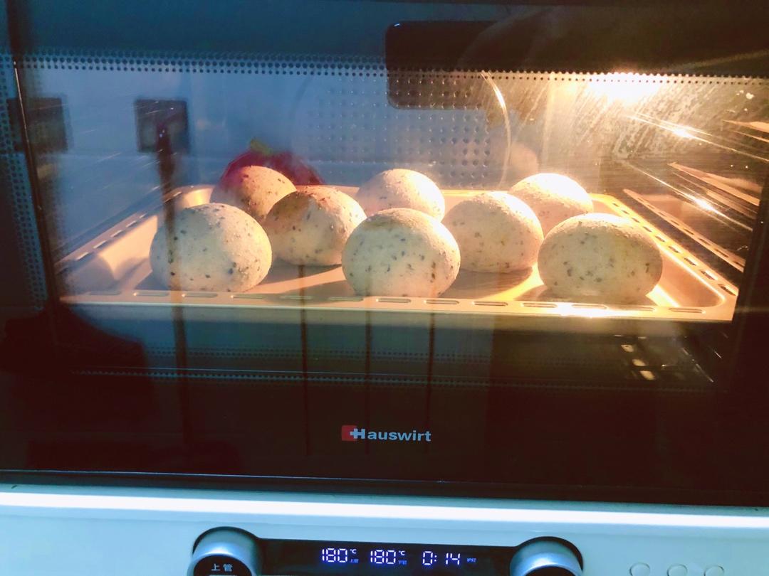 黑芝麻全麦餐包 100%纯全麦