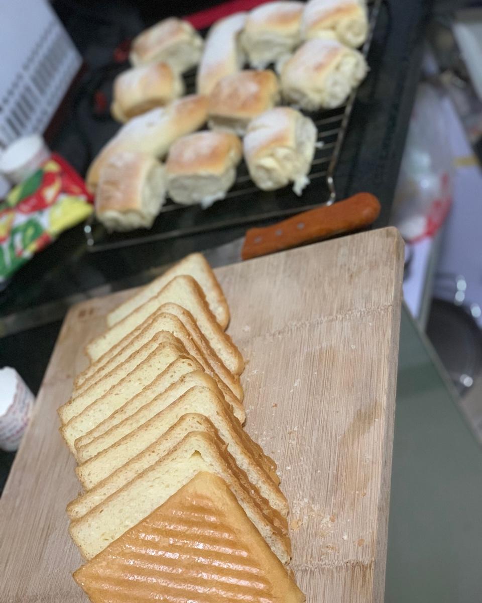 夺命软吐司(๑´ڡ`๑)超软拉丝极速方便的一次发酵吐司