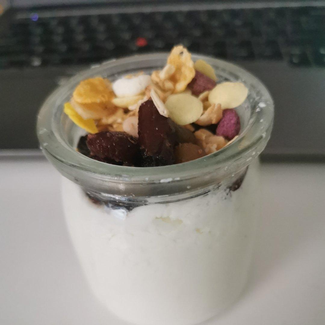 仅用牛奶+不插电电饭煲的自制酸奶！